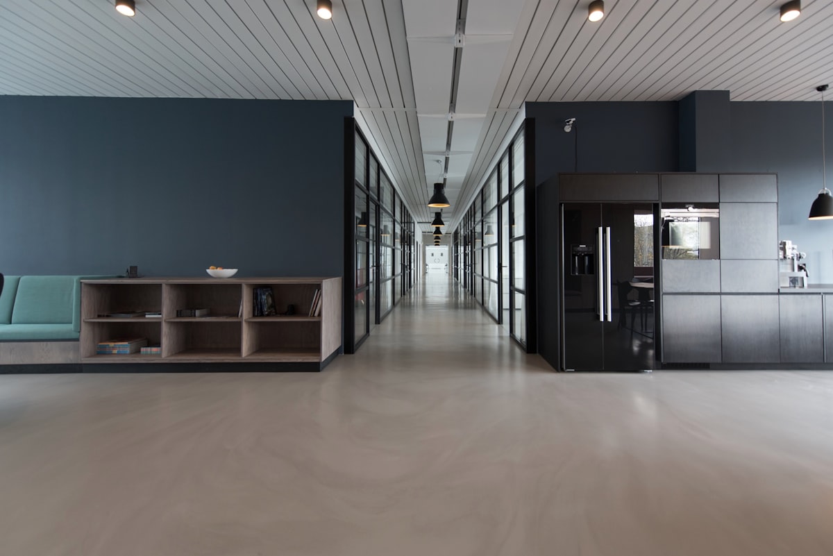 Commercial office renovation in Dubai Business Bay by FixUp